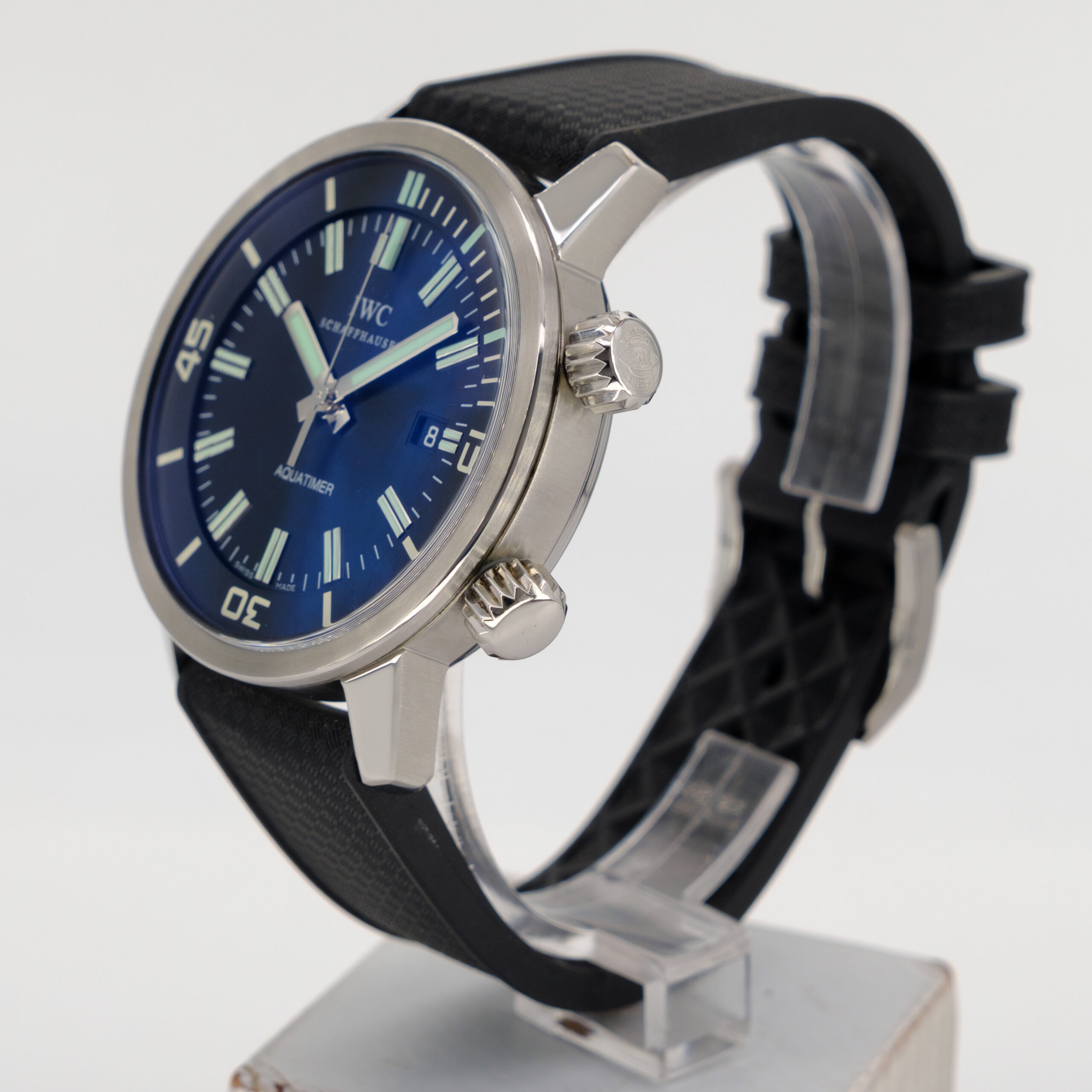 ID20432_IWC_Aquatimer_Vintage_IW323101-6